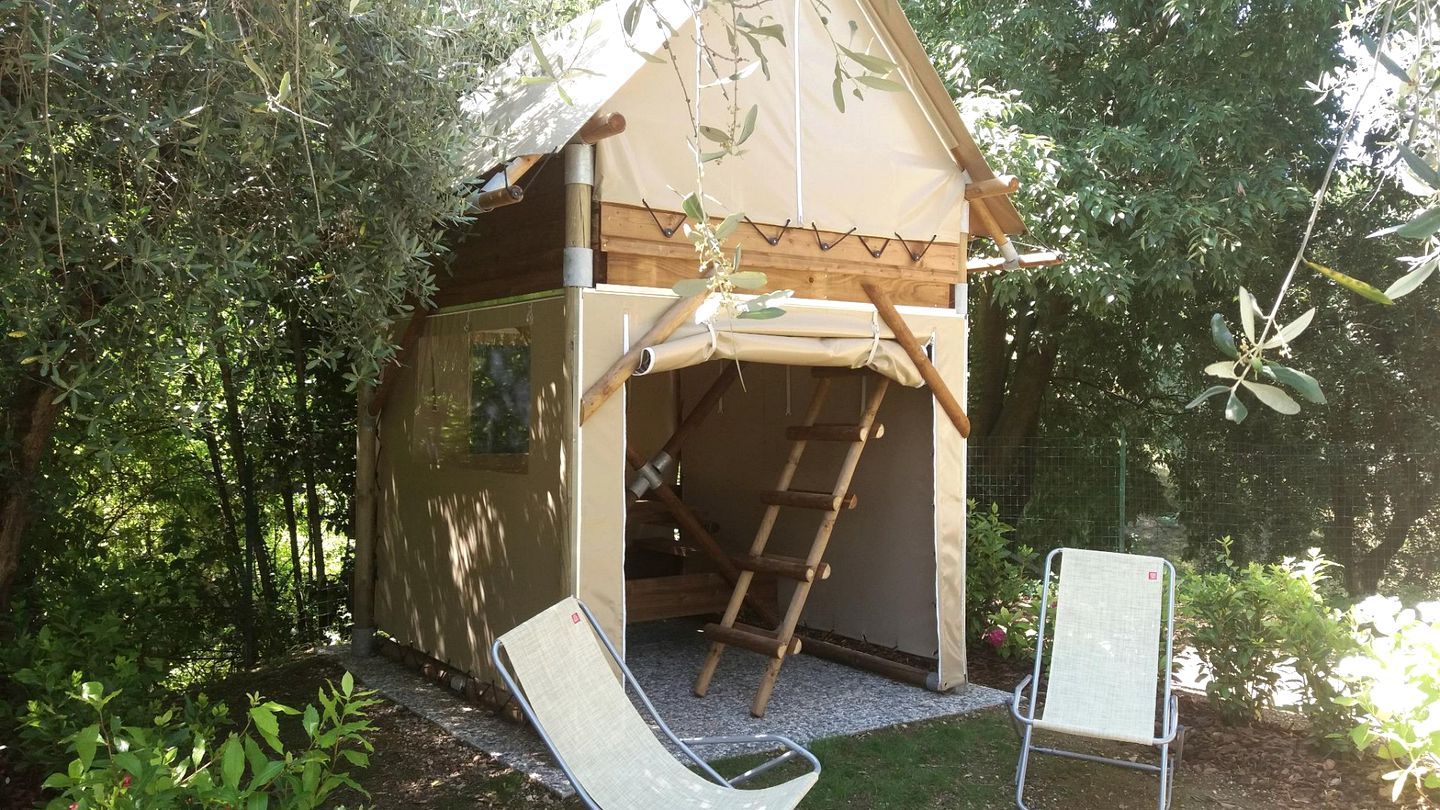 Tented Cabins (Brescia, Lombardy, Italy)