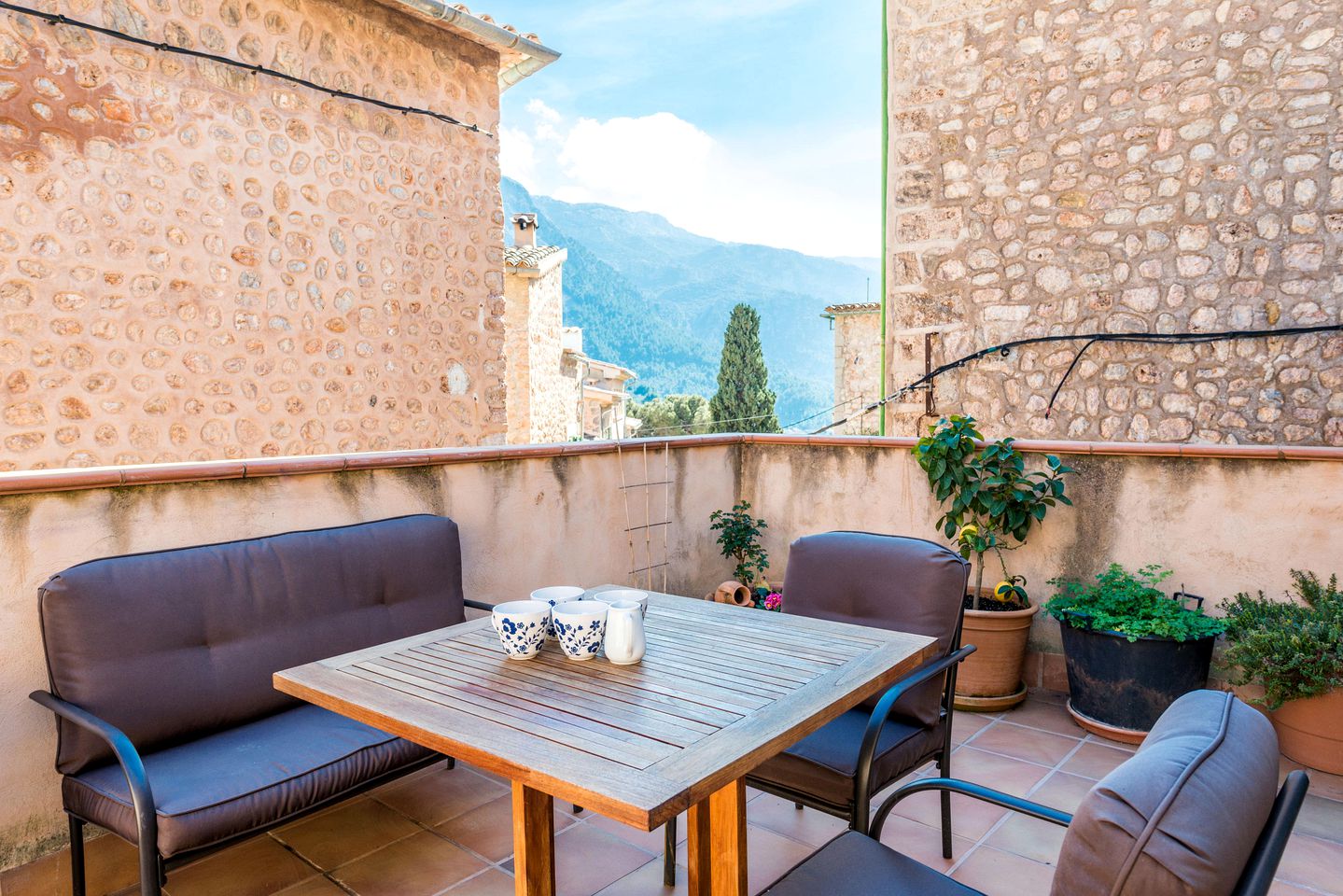 Enjoy a holiday in Spain at this Mallorca villa rental!