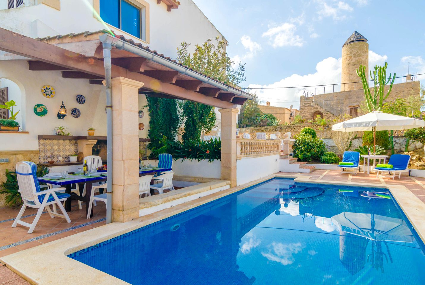 Enjoy a family holiday in Mallorca at this villa rental!