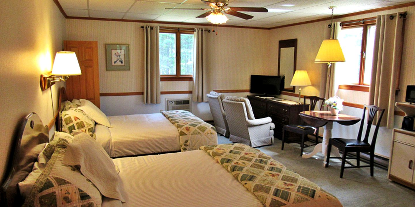 Nature Lodges (Twin Mountain, New Hampshire, United States)