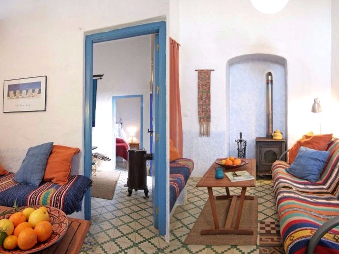Cottages (Los Caños de Meca, Andalusia, Spain)
