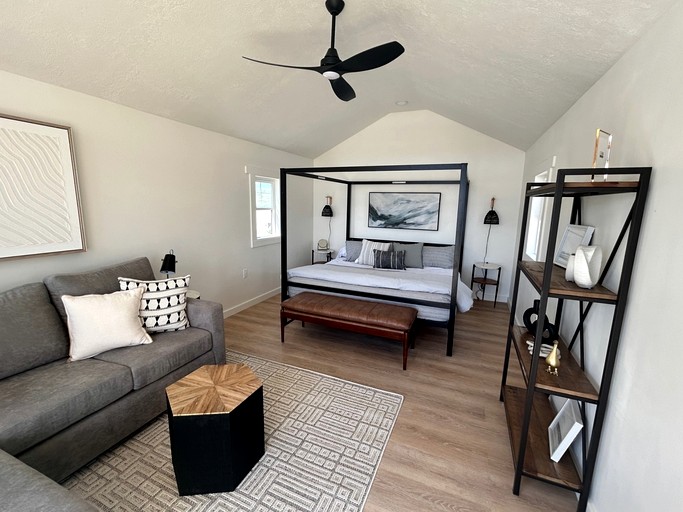 Tiny Houses (United States of America, Levan, Utah)