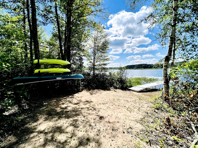 Cabins (United States of America, Stone Lake, Wisconsin)