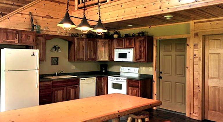 Cabins (Whalan, Minnesota, United States)