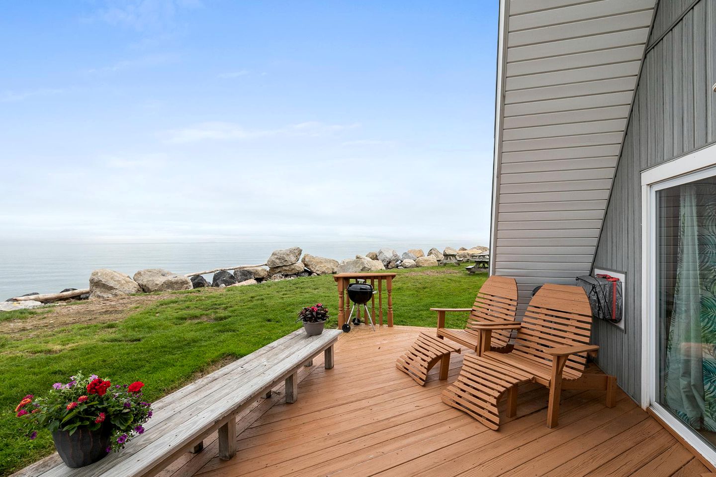 Chalet rental for glamping in Michigan
