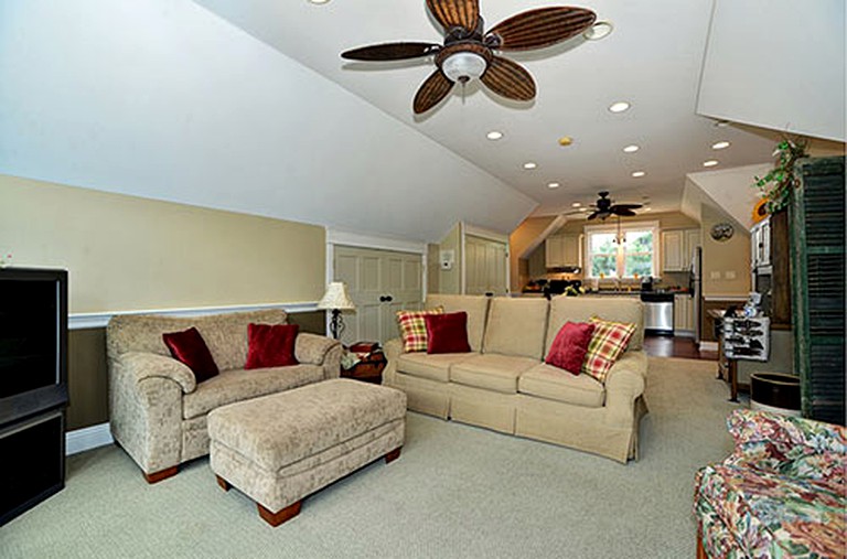 Nature Lodges (Ellwood, Pennsylvania, United States)