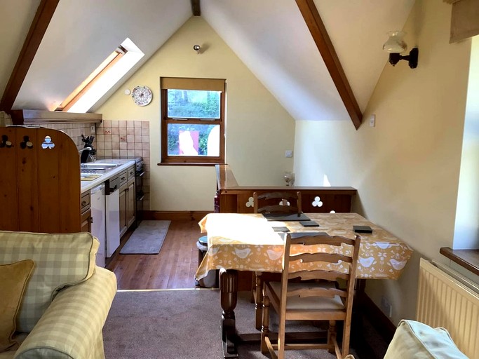 Cottages (United Kingdom, Trefasser, Wales)