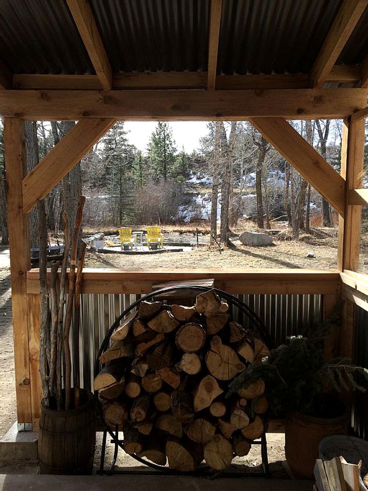 Cabins (Buena Vista, Colorado, United States)