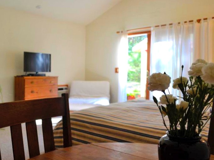 Cottages (Middletown, California, United States)