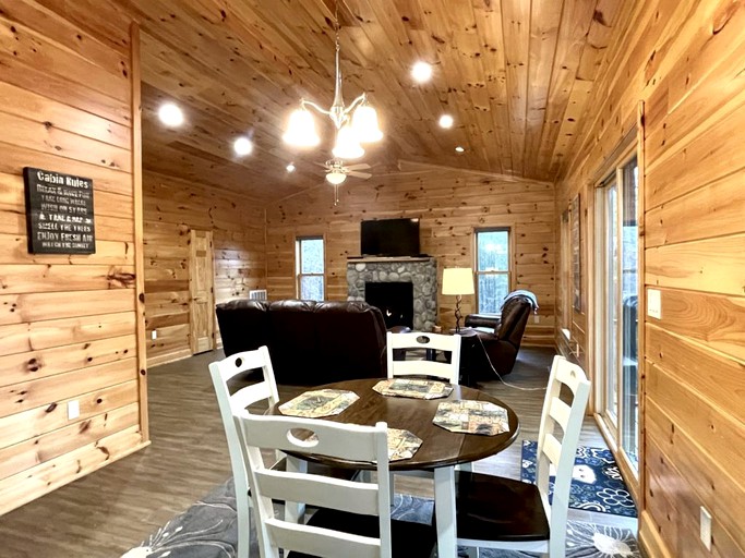Cabins (United States of America, Tellico Plains, Tennessee)