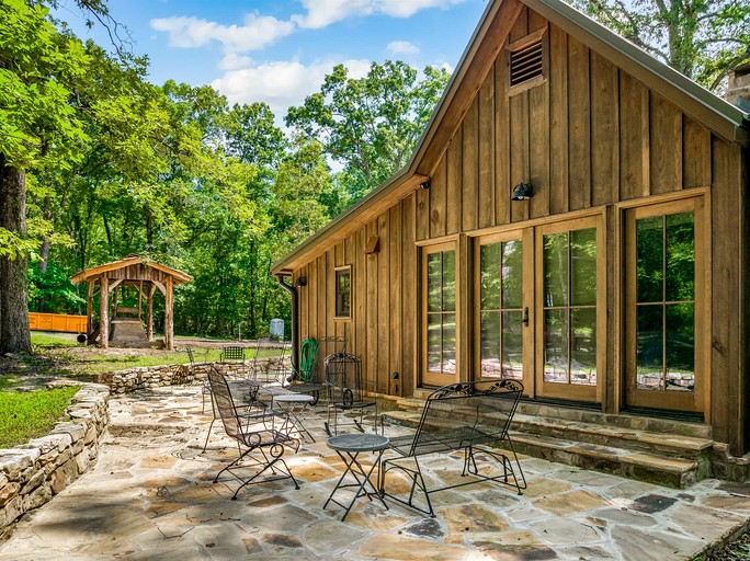 Cabins (United States of America, Mentone, Alabama)