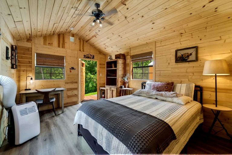 Cabins (United States of America, Sylva, North Carolina)