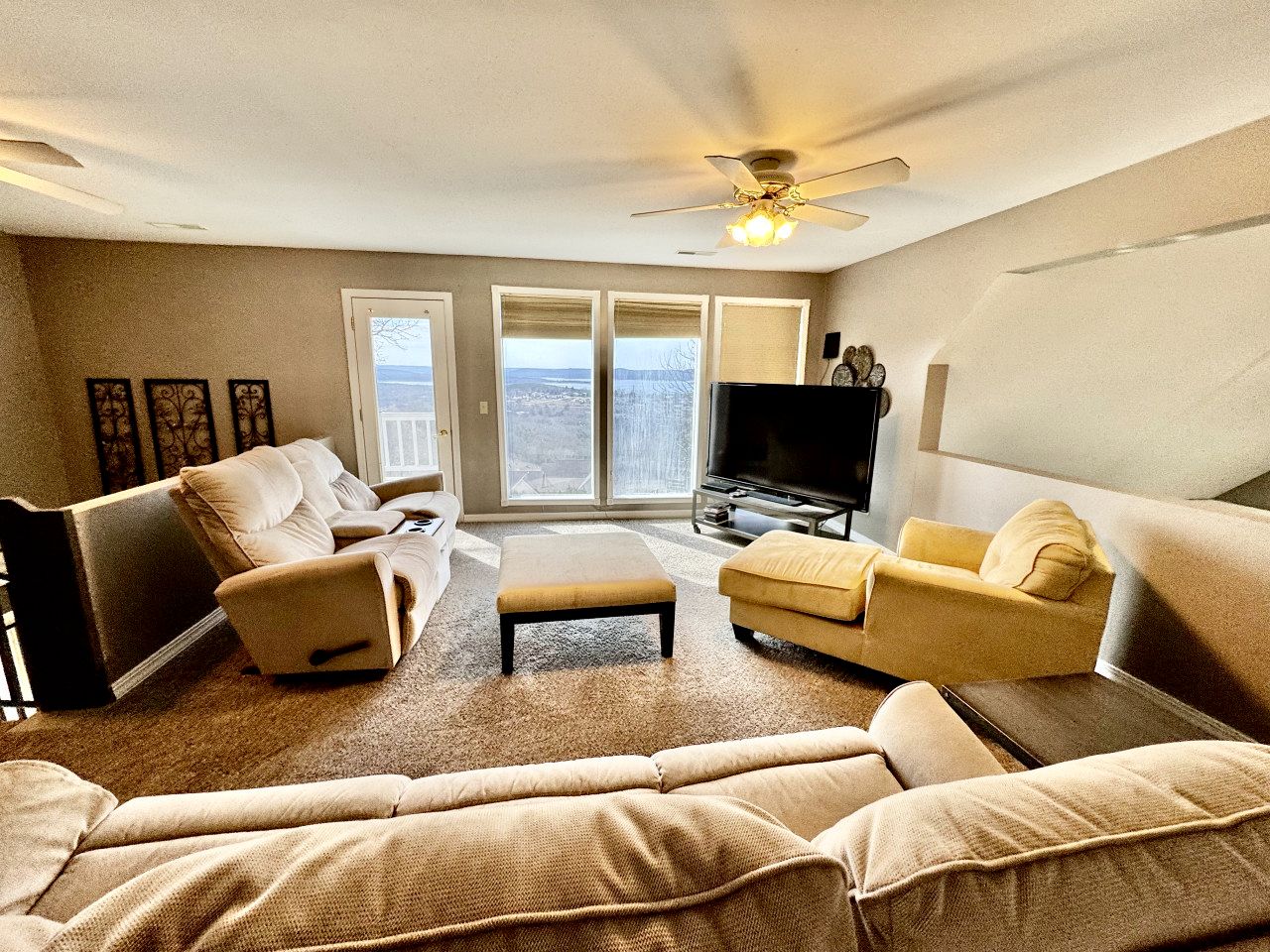 Charming Villa Ideal Escape for Big Groups in Branson, Missouri