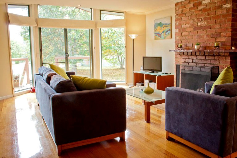 Cottages (Narbethong, Victoria, Australia)