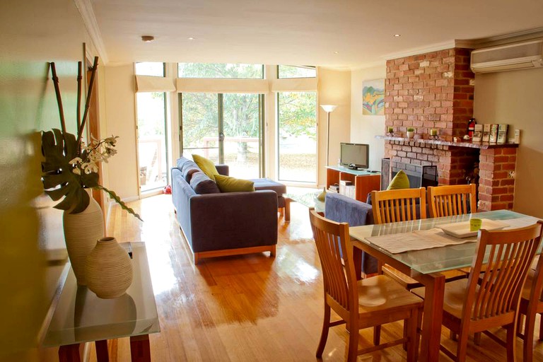 Cottages (Narbethong, Victoria, Australia)