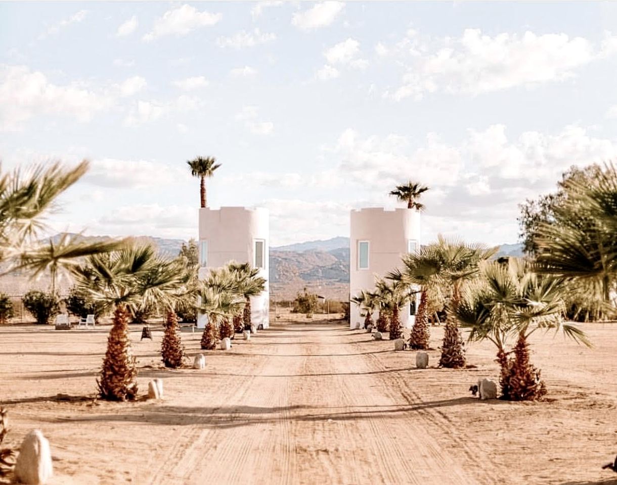 Chic Container Living: Your Unique Tiny Home Experience in Joshua Tree, CA!