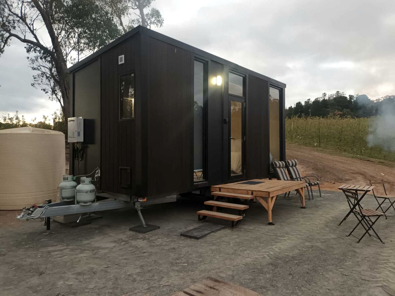 Charming Farm Stay Tiny Home with Apple Orchard & Dam Views near Adelaide in Lenswood, South Australia