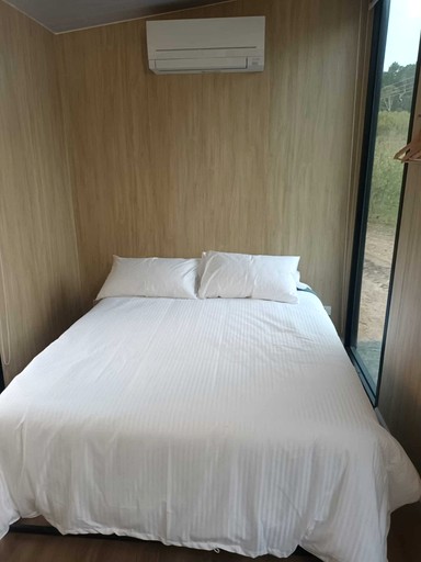 Tiny Houses (Australia, Lenswood, South Australia)