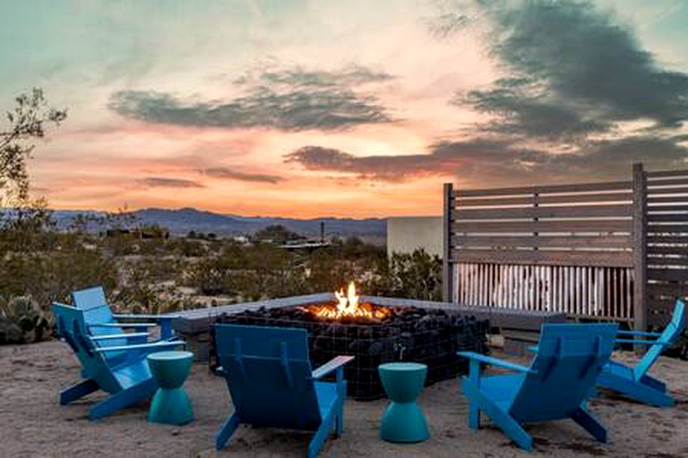 Amazing Vacation Rental with Rock Climbing Wall and Game Room in Joshua Tree, California