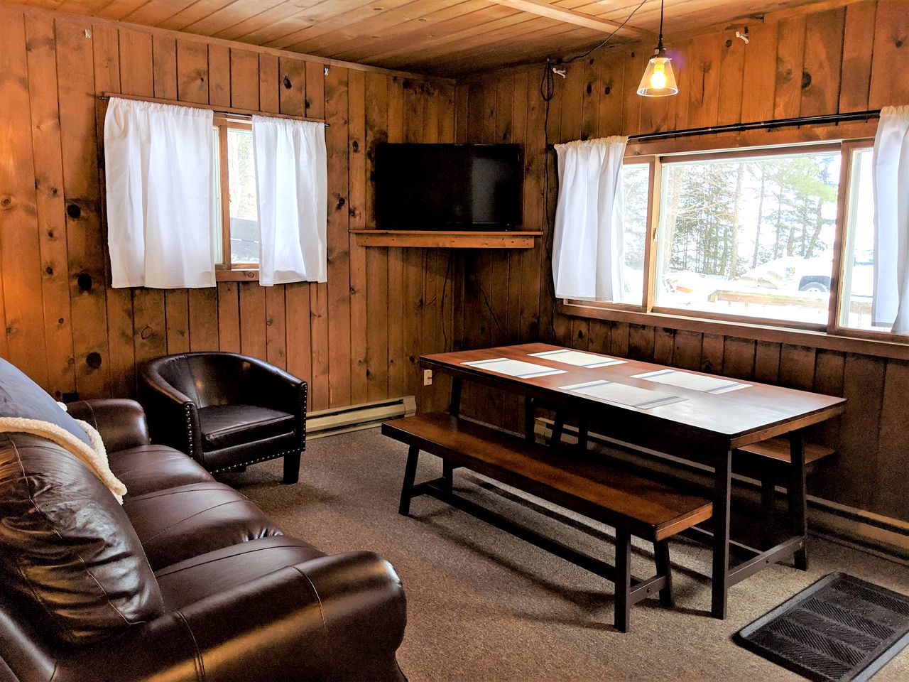 Cabins (Phelps, Wisconsin, United States)