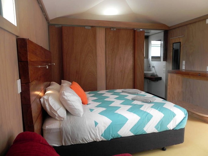 Nature Lodges (Okarito, South Island, New Zealand)