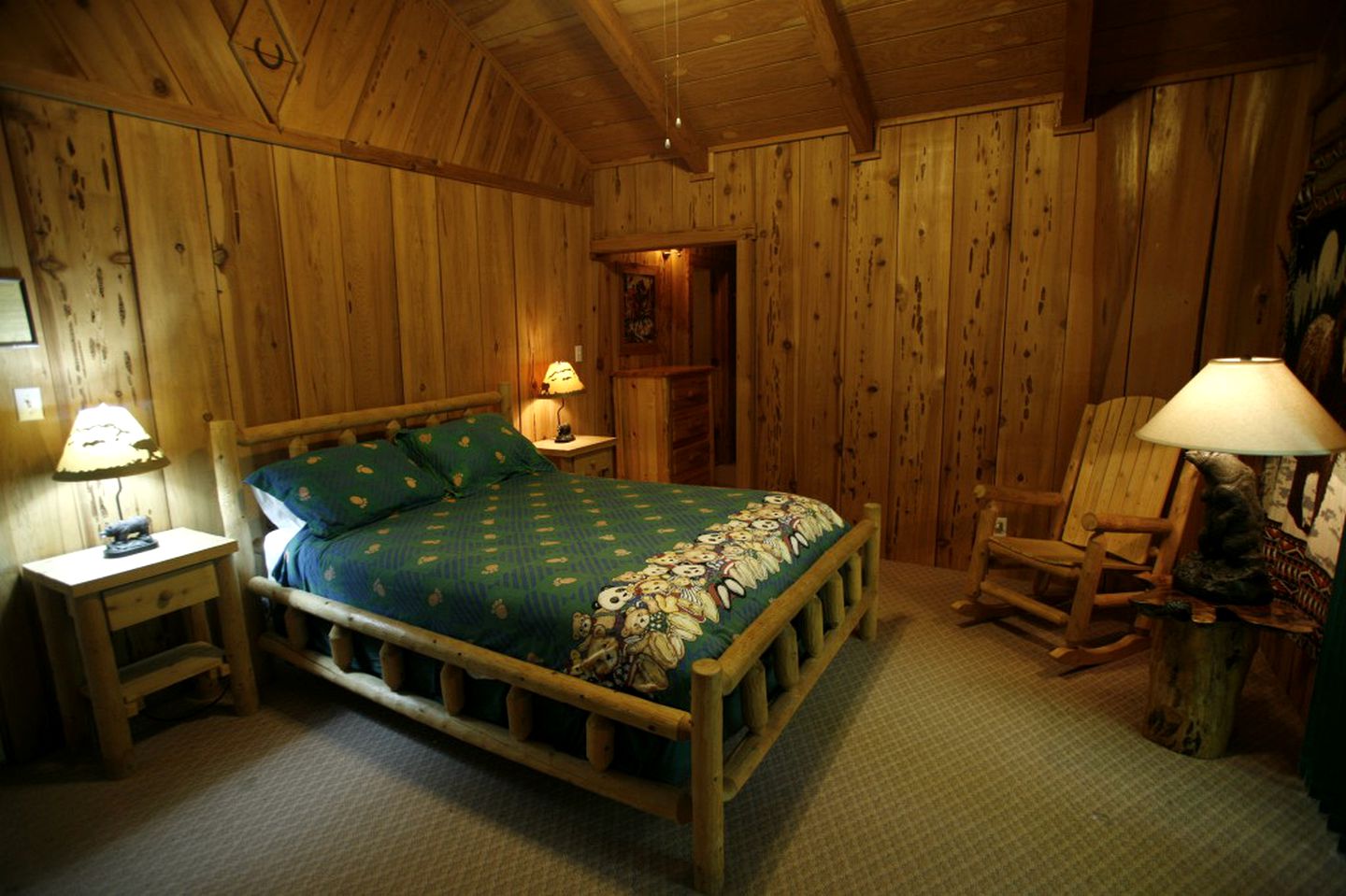 Cabins (Trinity Center, California, United States)