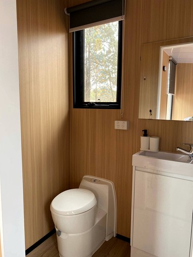 Vacation Rentals (Australia, --, --)