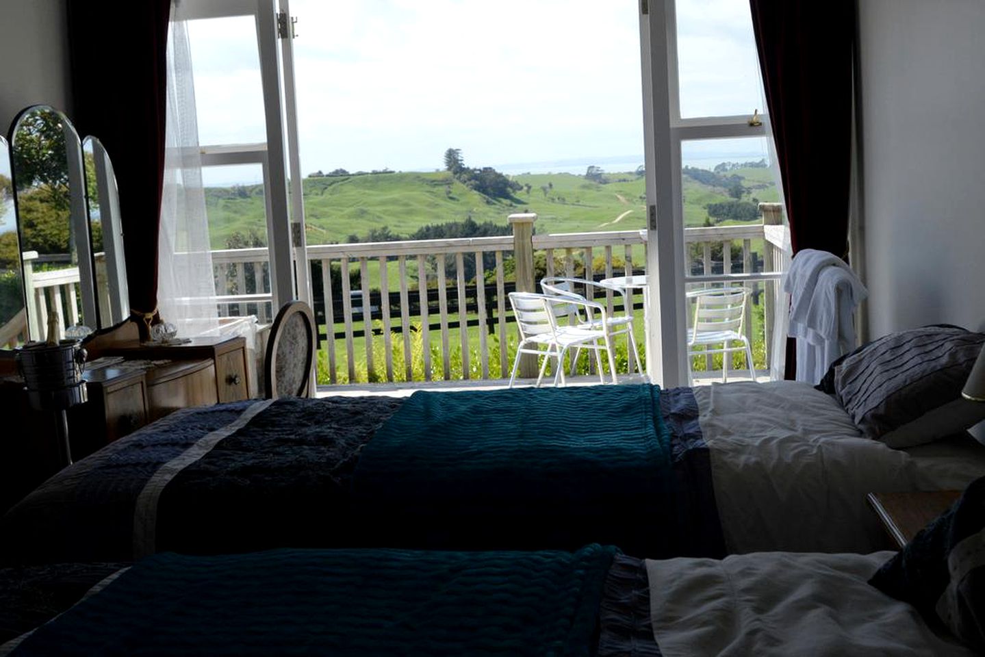 Nature Lodges (Auckland, North Island, New Zealand)