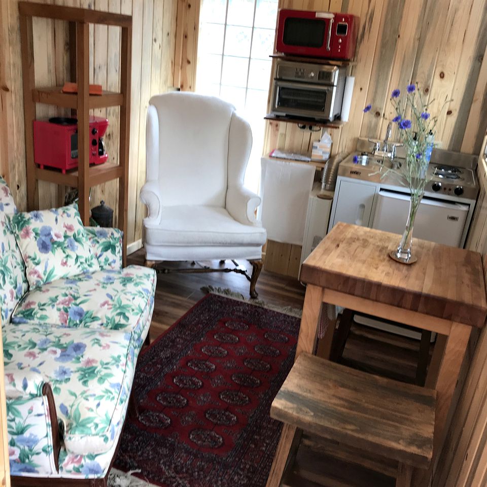Tiny Houses (Joseph, Oregon, United States of America)