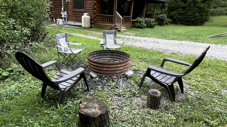 Cabins (United States of America, Bruceton Mills, West Virginia)