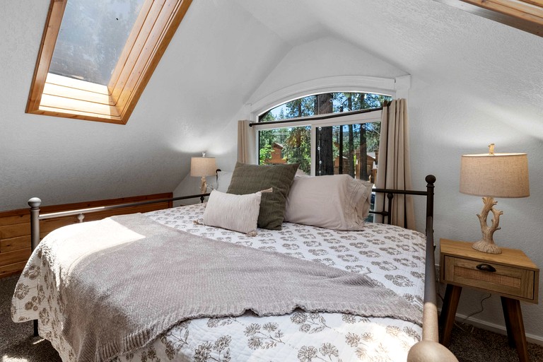 Cabins (United States of America, Big Bear Lake, California)