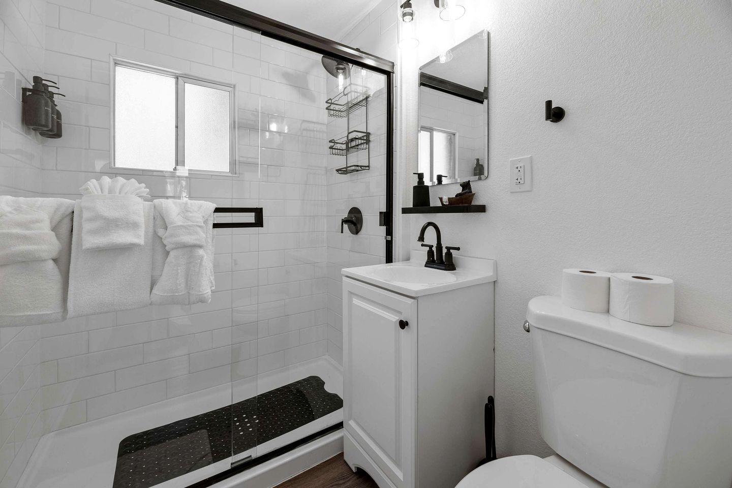 Secluded Mountain Getaway with Fireplace & Adventure Nearby in Big Bear Lake, California