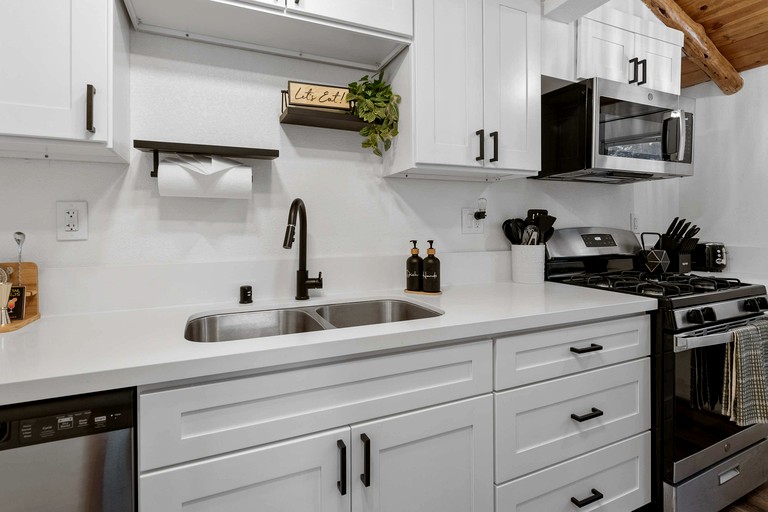 Cabins (United States of America, Big Bear Lake, California)