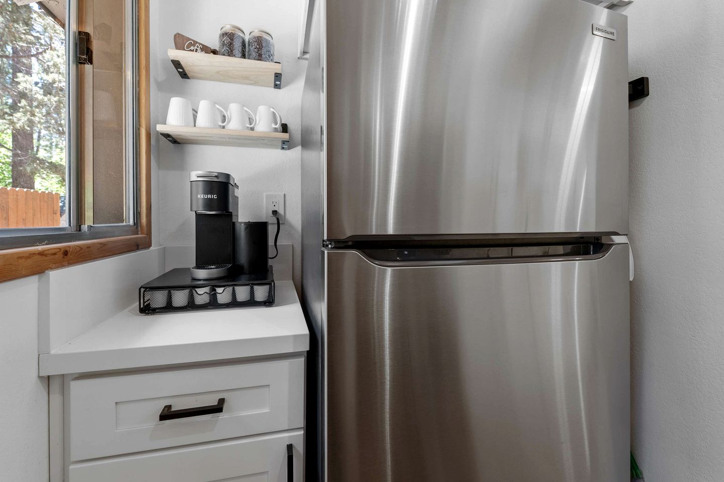 Secluded Mountain Getaway with Fireplace & Adventure Nearby in Big Bear Lake, California