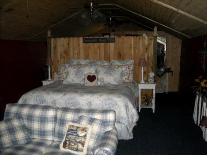 Nature Lodges (Breaux Bridge, Louisiana, United States)