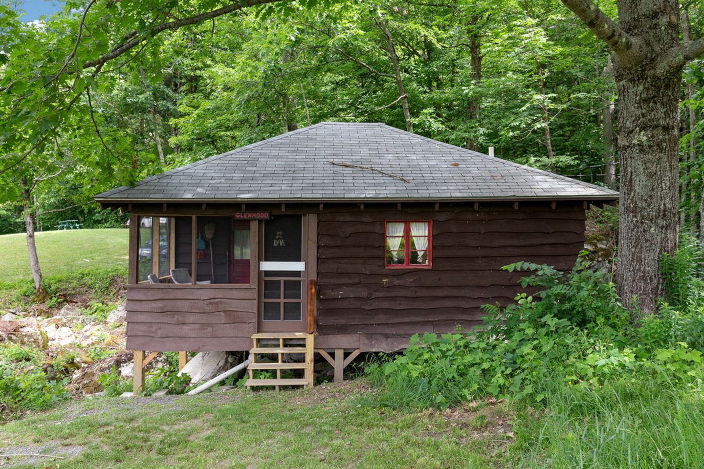 Cabins (United States of America, Lyme, New Hampshire)
