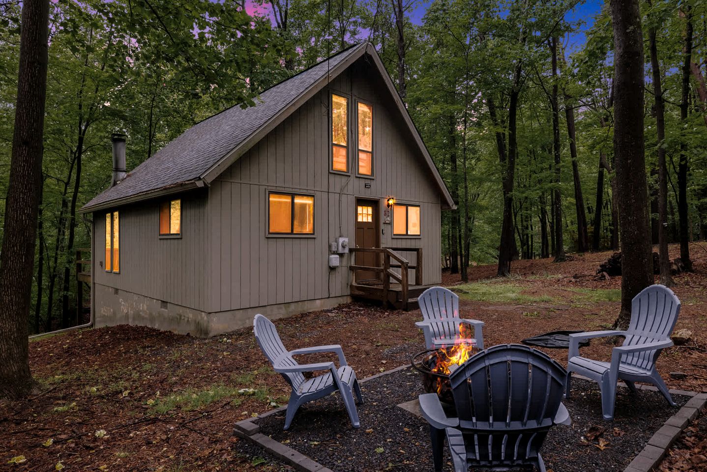 Enchanting A-Frame Cabin Retreat near Berkeley Springs and Mountain Views in West Virginia