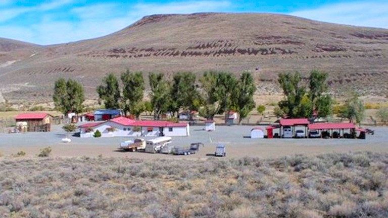 Cabins (Gerlach, Nevada, United States)