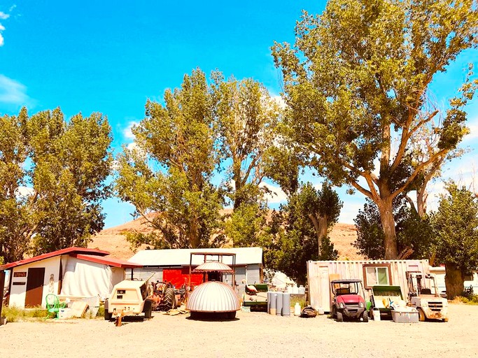 Cabins (Gerlach, Nevada, United States)