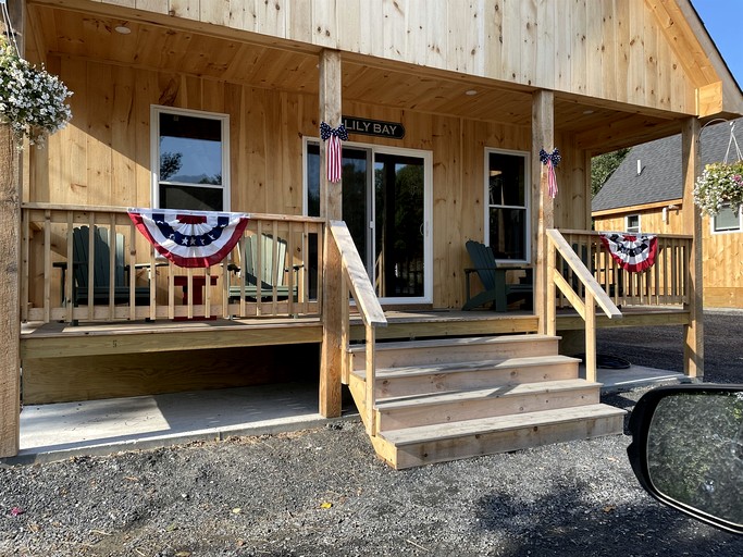 Cabins (United States of America, Greenville, Maine)
