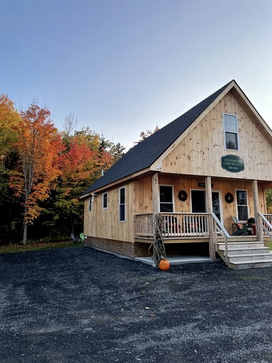 Cabins (United States of America, Greenville, Maine)