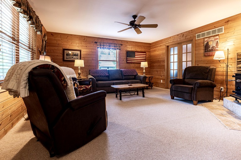 Vacation Rentals (United States of America, Paradise, Michigan)