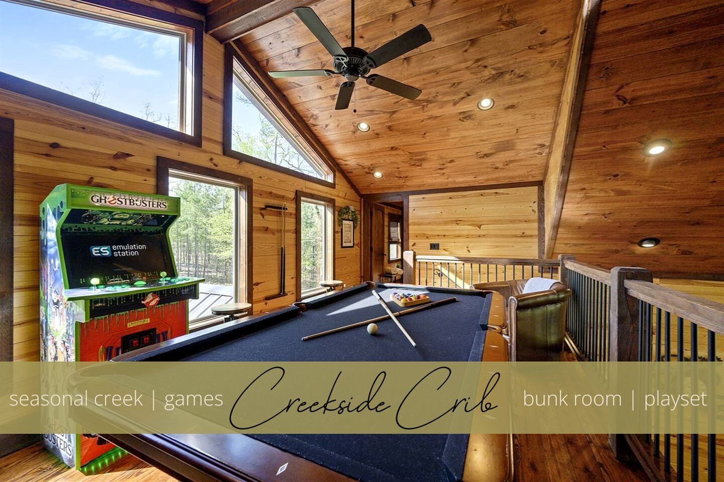 Cabins (United States of America, Broken Bow, Oklahoma)