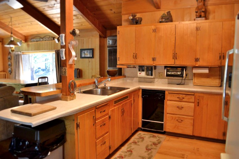Cabins (Idyllwild, California, United States)