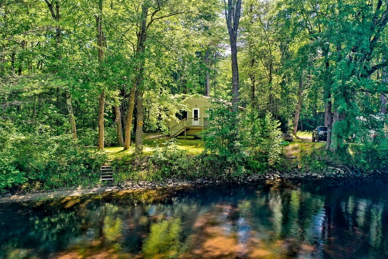 Cottages (United States of America, Casco, Maine)