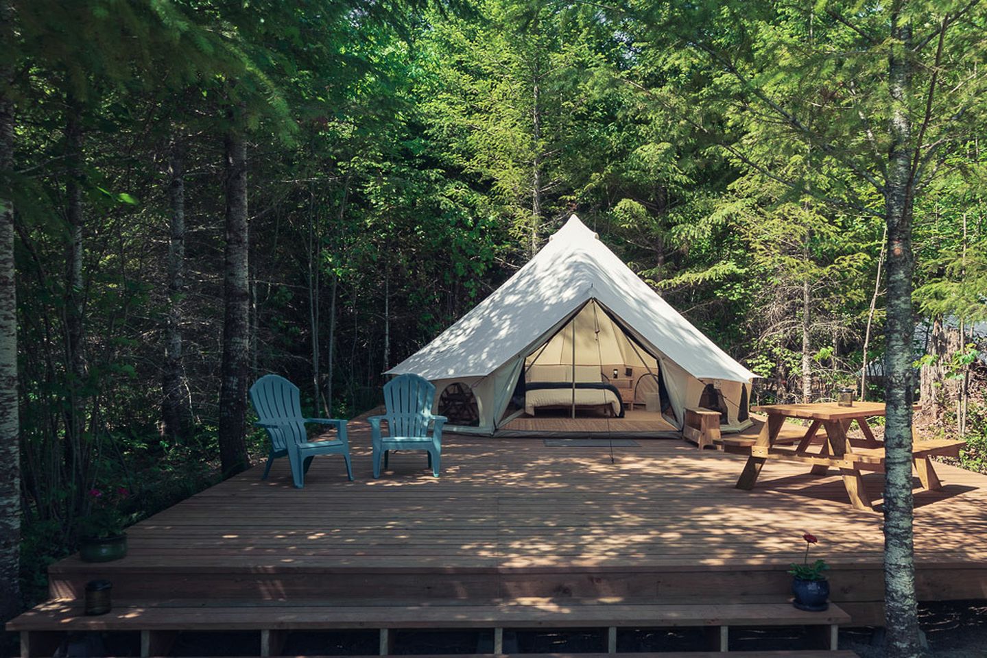 Cute Bell Tent in Carson for Columbia Gorge Glamping in Washington