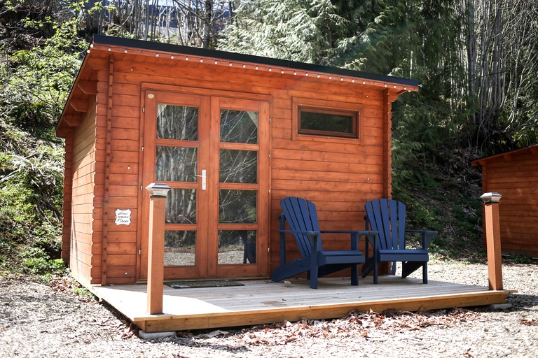 Log Cabins (Canada, Duncan, British Columbia)