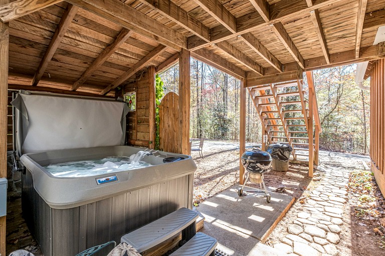Cabins (United States of America, Cleveland, Georgia)
