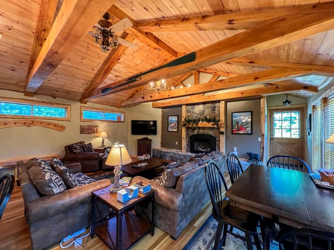 Cabins (United States of America, North Conway, New Hampshire)