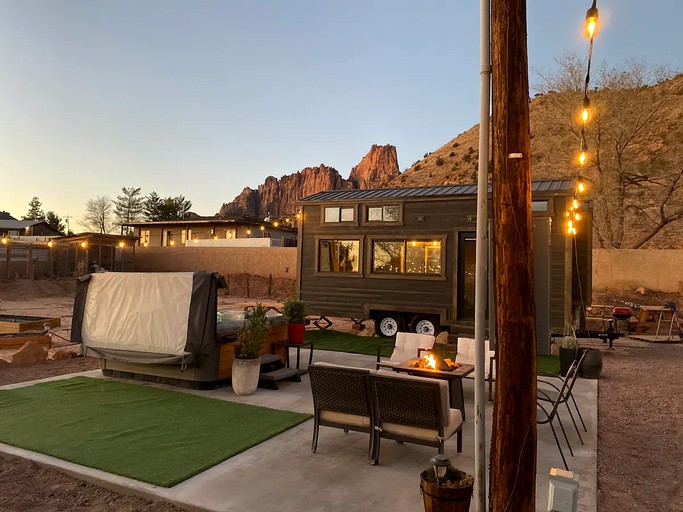 Tiny Houses (Hildale, Utah, United States of America)